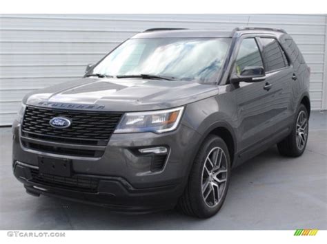 2018 Magnetic Metallic Ford Explorer Sport 4wd 129747218 Photo 3 Car Color