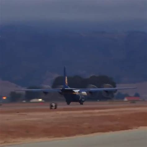 Jet assisted takeoff (JATO) from the US Navy’s C-130 “Fat Albert” 🚀 : r/Damnthatsinteresting