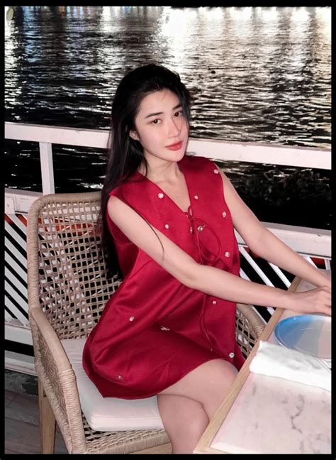 TikToker Gon Pink đăng hình âu yếm nhân vật đặc biệt visual gây bão MXH Hot KOLs Đời