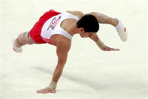 Fotos Olympia Qualifikation Der M Nner Im Kunstturnen Olympische