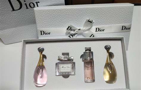 Dior Perfume Gift Set 5ml x 4, Beauty & Personal Care, Fragrance & Deodorants on Carousell