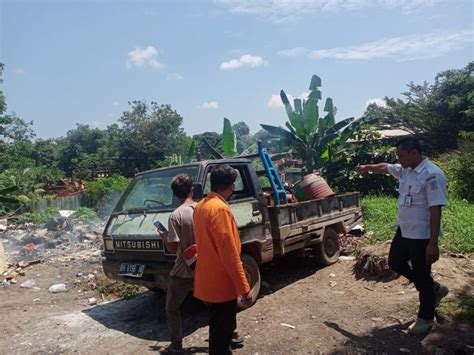 Buang Sampah Sembarangan Di Paal Warga Ini Didenda Rp Juta Jambi