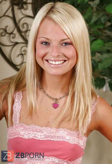 Small Ash Blonde Beauty ZB Porn
