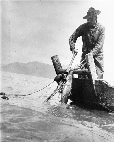 Native Americans Hunting Fish