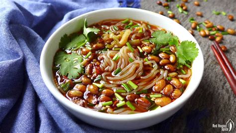 Hot and sour glass noodle soup 酸辣粉 Red House Spice