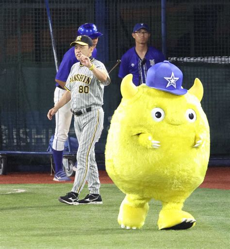 阪神・岡田監督の勝負手不発 7回1死満塁で力投の村上に代打・ミエセス 11球粘るも結末は痛恨の併殺打― スポニチ Sponichi Annex 野球