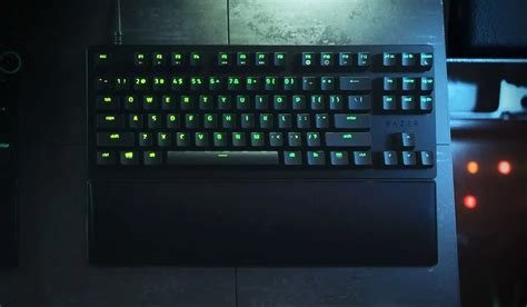 Razer Huntsman V2 TKL Le Test Complet Du Clavier Optique 85