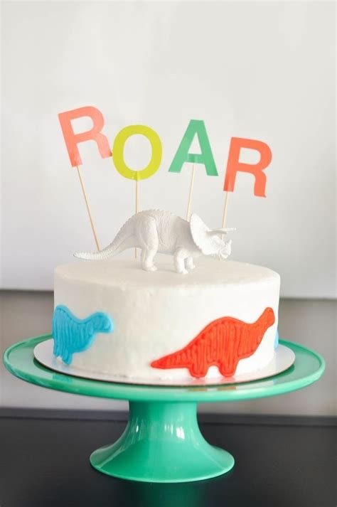 90 Idées Pour Un Gâteau D Anniversaire Garçon Qui Fait Rêver Dinosaur Birthday Cakes Birthday