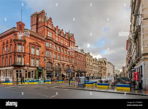 Castle street in Liverpool Stock Photo - Alamy