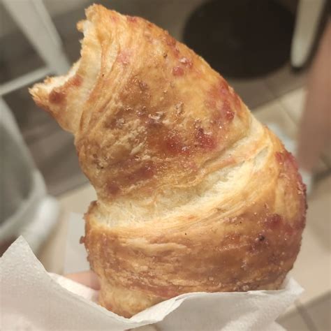 Autogrill Italy Croissant Vegano Ai Frutti Di Bosco Review Abillion