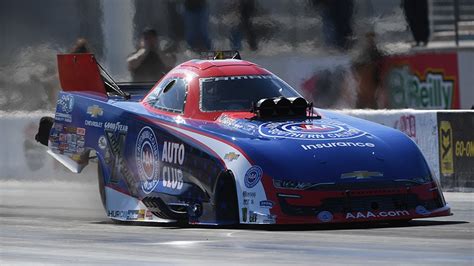 Robert Hight returns to Auto Club Raceway to defend Funny Car title | NHRA