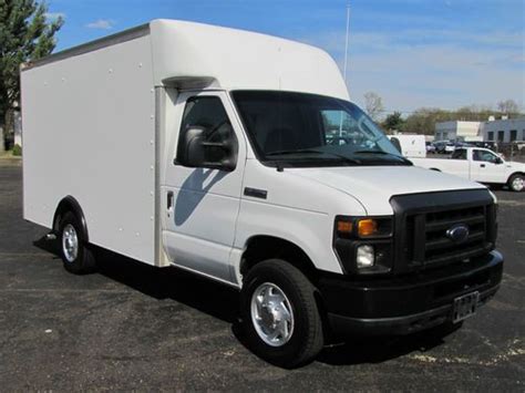 Find Used Ford E 350 Super Duty Cutaway Utility Box Truck Low Miles 1 Owner Autocheck In