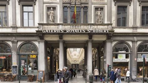 Vacan La Bruxelles Galeriile Regale Saint Hubert Literatur I