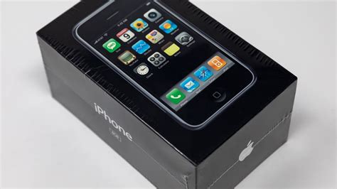 Un Iphone De Première Génération Vendu 40000 Euros Aux Enchères