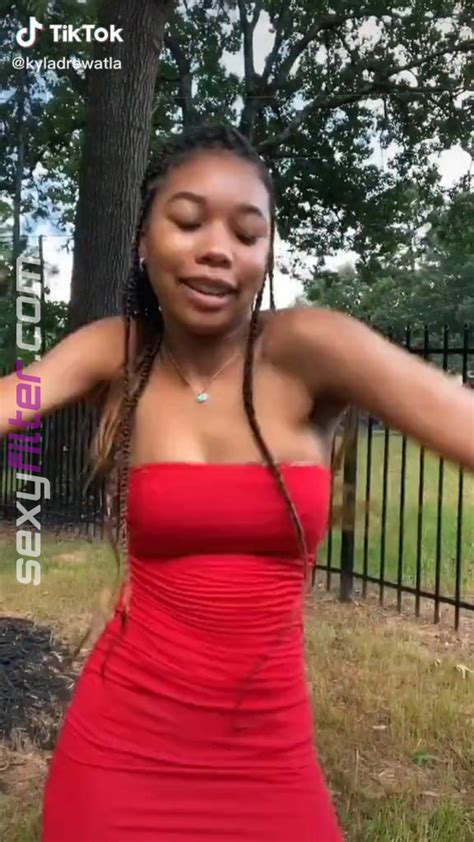 Sexy Kyla Drew Simmons In Red Dress And Bouncing Tits Sexyfilter