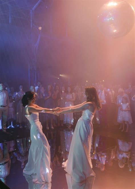Pin By Sarah Hedrick On Lesbian Art Gay Wedding Wlw Wedding