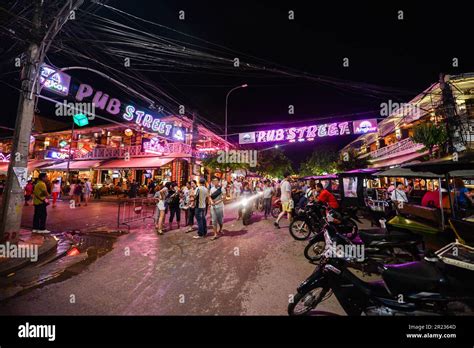 Siem Reap Cambodia Aug 03 2017 Bars Restaurants And Lights Along