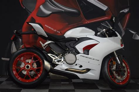 Ducati Panigale V White Rosso Livery For Sale In Chatsworth Ca