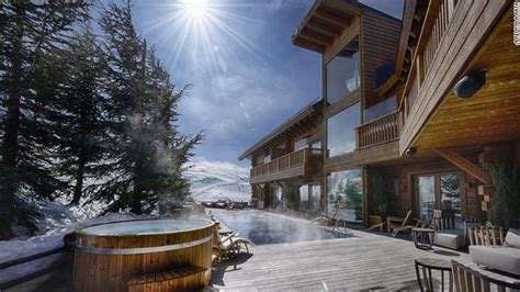 10 Of The Worlds Most Beautiful Ski Lodges Mountain Hotel Ski Hotel