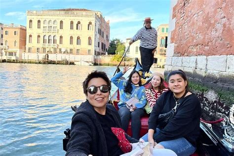 Venise Balade En Gondole Sur Le Grand Canal De Venise Avec