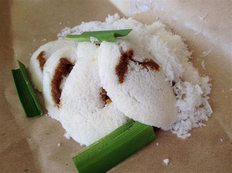 Tasty kueh - Review of Traditional Haig Road Putu Piring, Singapore ...