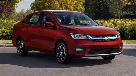 Chevrolet apresenta Cobalt chinês no México Webmotors