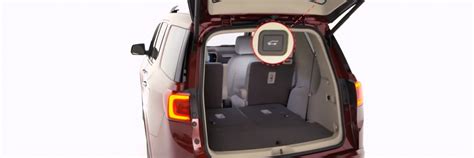 How to Use the Power Programmable Liftgate - GMC Life