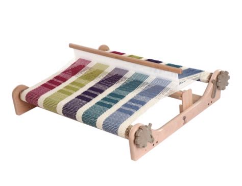 How Is A Knitters Loom Different To A Rigid Heddle Loom