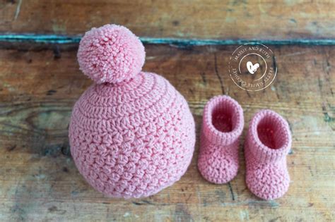 Easy Crochet Baby Hat A Free Pattern Maisie And Ruth Baby Sweater