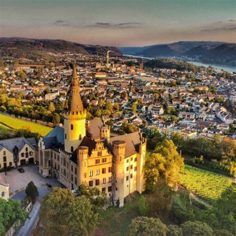 Bad Hönningen Kurort am Rhein mit Schloss Arenfels und Thermalquellen