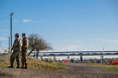 Border Battle Texas And Federal Government Face Off Over Border Control