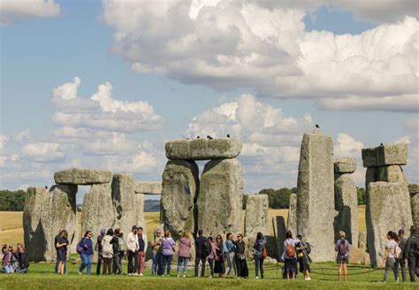 How To Get To Stonehenge From London 4 Easy Ways Cuddlynest