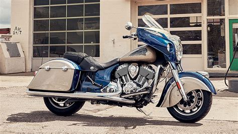 Review Of Indian Chieftain Classic 2019 Pictures Live Photos