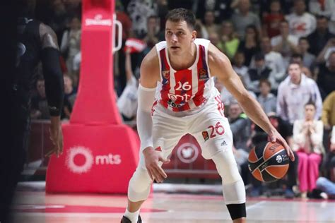 Crvena Zvezda Win Thrilling Belgrade Derby As Last Gasp Nemanja Nedovic