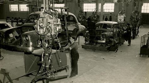 El Seat Cumple A Os As Era Primer Coche De La Historia De La