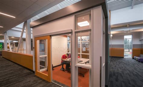 North Creek High School | AD Systems Sliding Doors Case Study