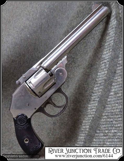 Iver Johnson Hammerless 38 Sandw