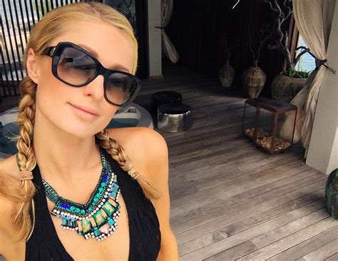 Paris Hilton 4 Hot Celebs Home