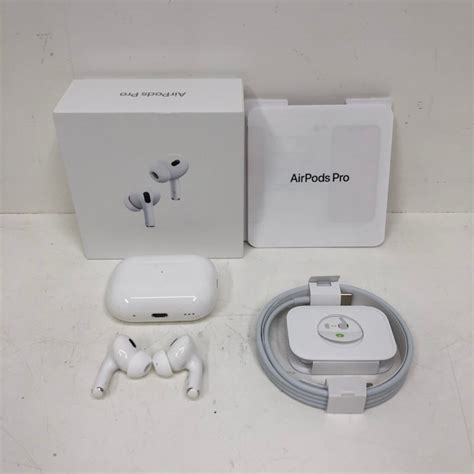 Yahooオークション Apple アップル Airpods Pro 第2世代 A2698 A269