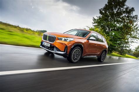 Bmw X U Mehr Fotos Zeigen Xline Im Neuen Utah Orange