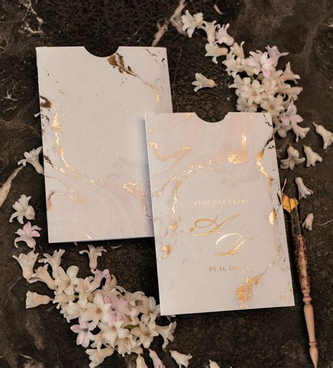 Luxury Gold Marble Wedding Invitations Glamour Golden Shine Wedding