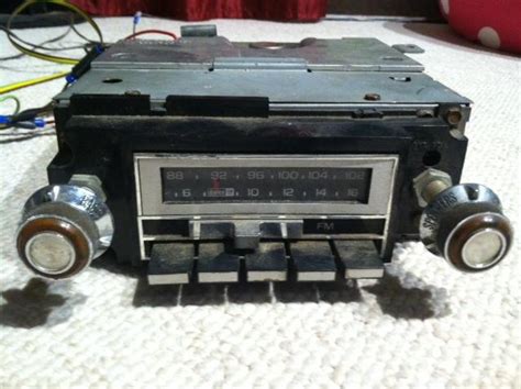 Buy Vintage DELCO GM CAR AUTO RADIO MODEL DS 501 In Danbury