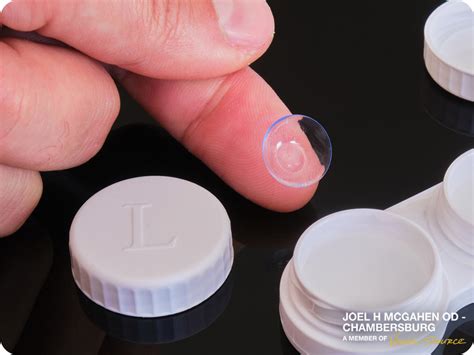 What Are Toric Contact Lenses And Why Are They Prescribed