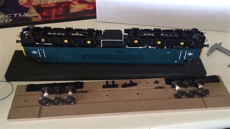 Model Trains 60 Heljan Class 45 Peak In 7mm Scale O Gauge Problems Youtube