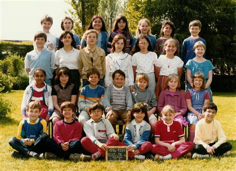 Photo De Classe Classe De Cm1 De 1984 Ecole Du Centre Copains Davant