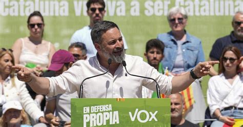 Vox Abascal Ofrece Su Mano A Feijóo Para Cuando Se «canse De Tenderla