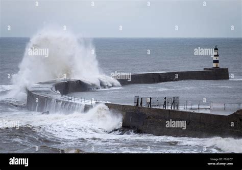 seaham harbour big waves  res stock photography  images alamy