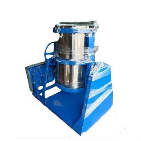 Mild Steel 50 Hz Vertical Plastic Mixer Capacity 50 Kghour At Rs