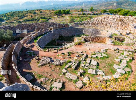 El sitio arqueológico de Micenas cerca de la aldea de Mykines con