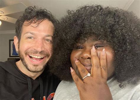 Actriz Gabourey Sidibe De Precious Anuncia Su Compromiso